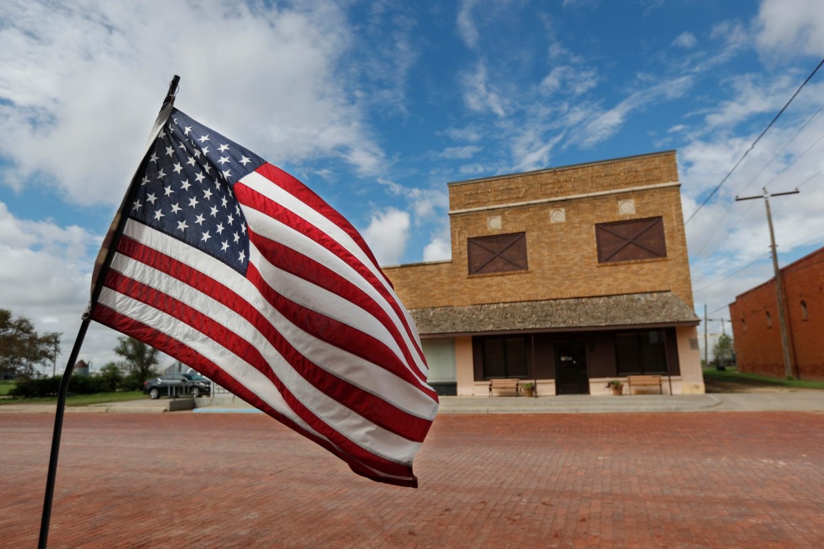 An American flag flies in front of Ralls Family Medicine in Ralls on Sept. 1, 2022.